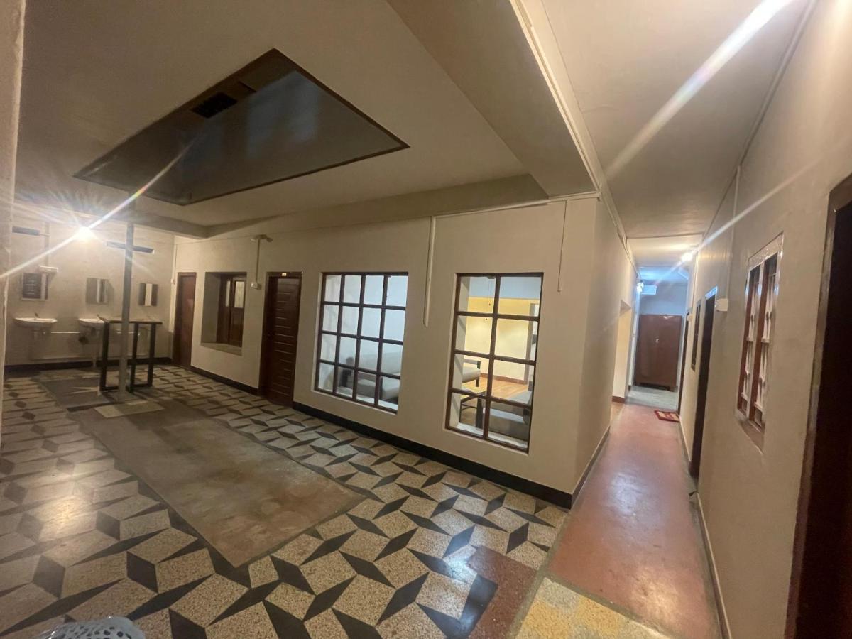 Sj Grand Hotel Coimbatore Exterior photo
